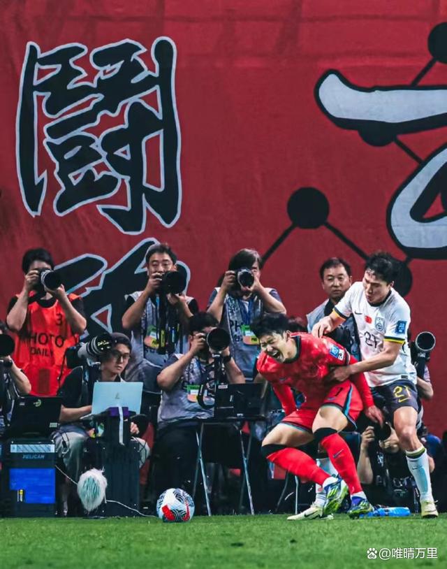 -中国足球队成功晋级世界杯重要阶段