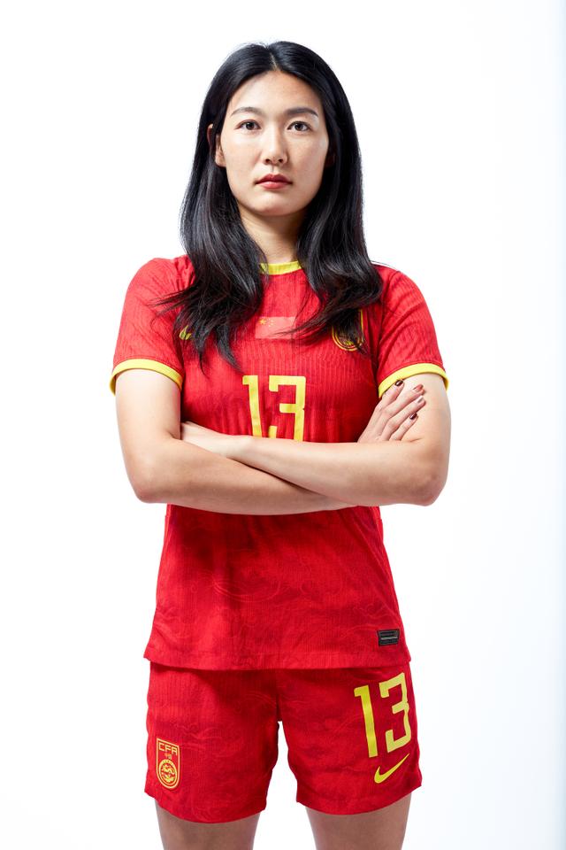 福州女足球员完成伤愈复出：回归赛场